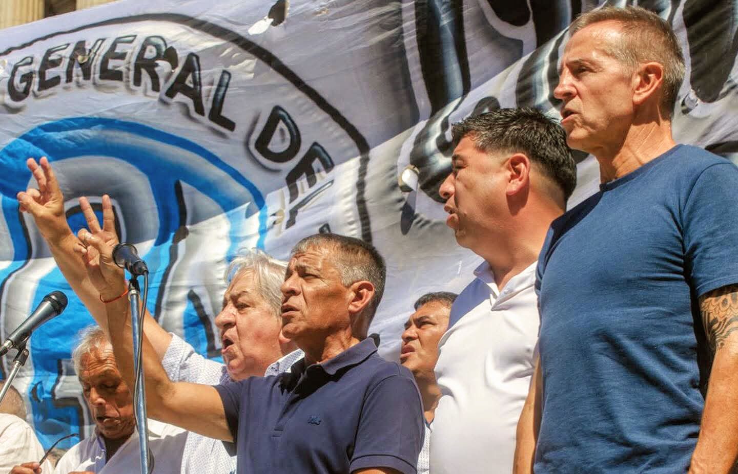 Dura embestida de la CGT acuso al gobierno de violar la constitucion y judicializa la reforma laboral.