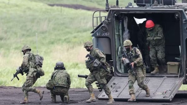 Escala el conflicto en Moreno: fuerte repudio a los ejercicios militares de EE.UU. y cr&iacute;ticas al Gobierno nacional