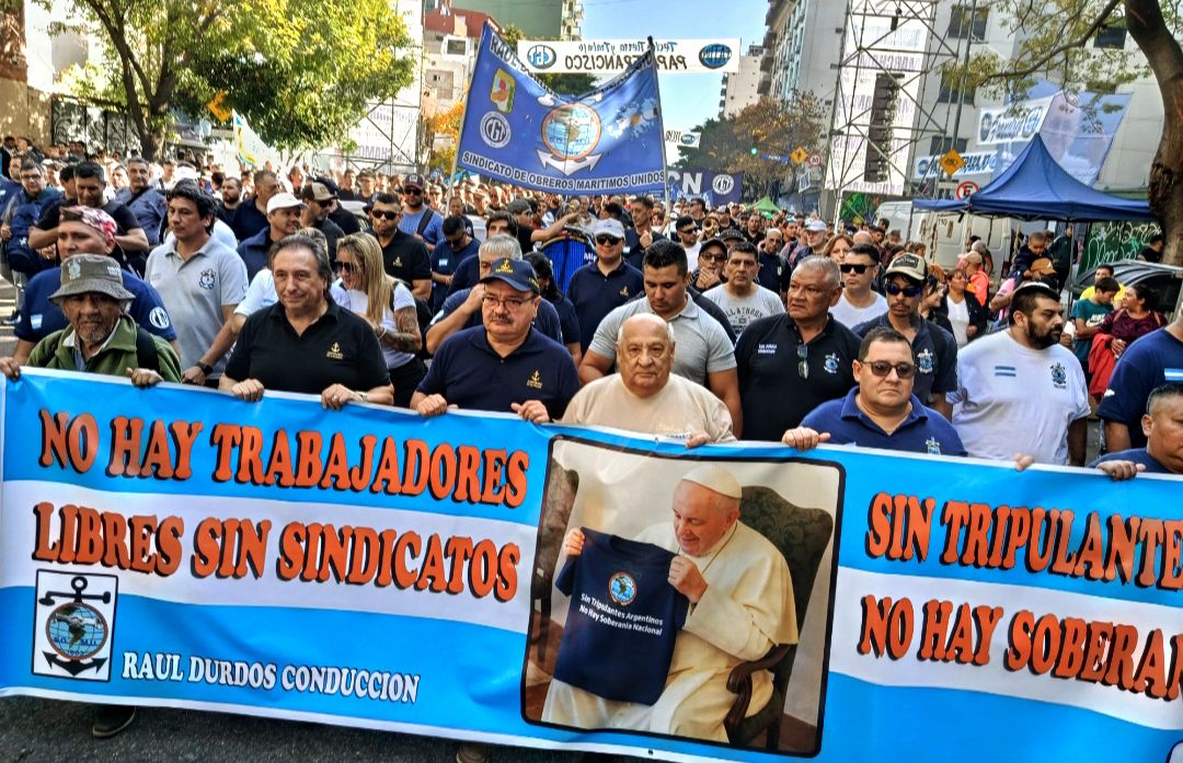 El SOMU se movilizó por el día del trabajador contra la desregulación del cabotaje marítimo y fluvial