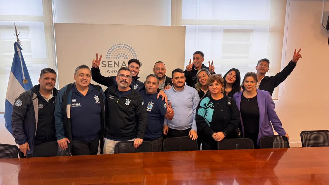 El SOMU se Reunió con Senadores para Abordar la Desregulación de la Marina Mercante