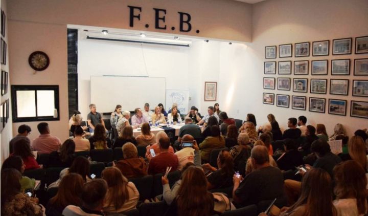 La FEB Se Desmarca de SUTEBA y Lanza Paro de 24 Horas
