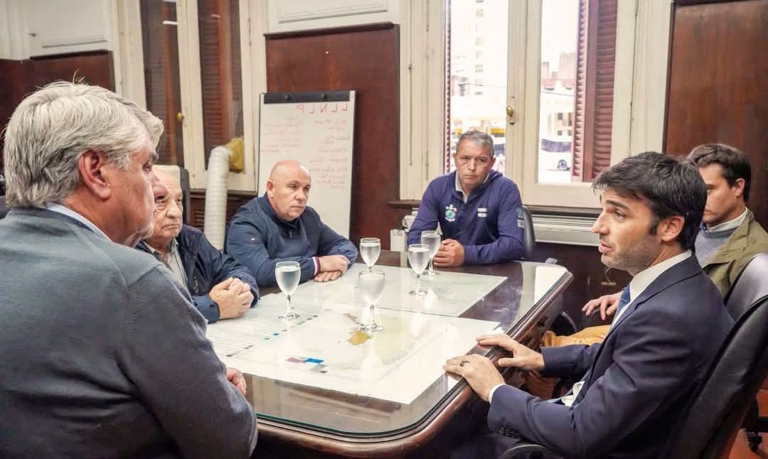Reunión Clave entre SOMU y el Consejo Federal Pesquero por la Prospección de Langostino