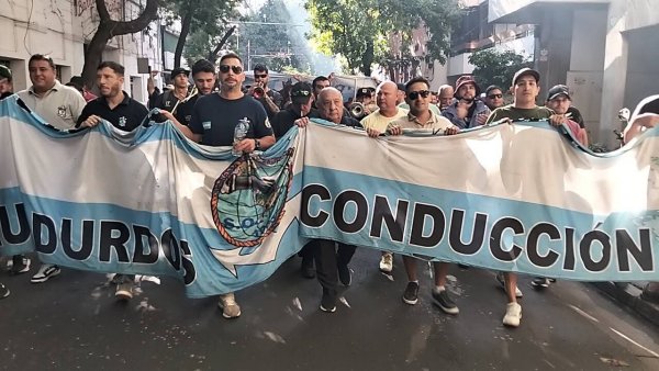 Rev&eacute;s judicial para Milei: la Justicia fren&oacute; art&iacute;culos clave de la reforma laboral tras un amparo del SOMU