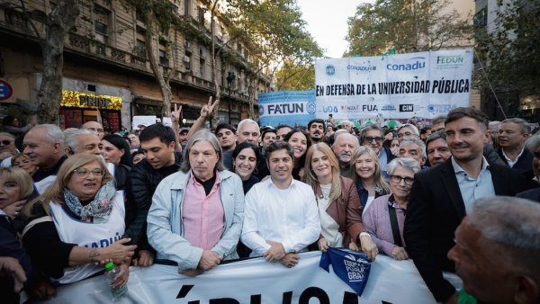 Universidades marcharon por cuarta vez contra el ajuste y exigieron al Gobierno cumplir la Ley de Financiamiento