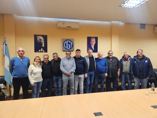 La CGT y las dos CTA acordaron un plan de lucha conjunto que podr&iacute;a desembocar en un paro general