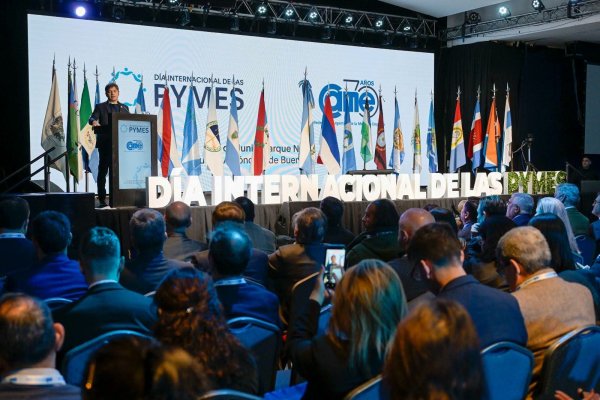 Kicillof y Walter Correa defendieron a las pymes y el empleo en un encuentro federal organizado por CAME