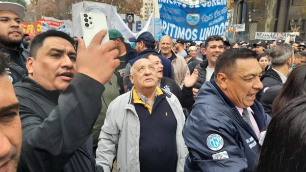 La Justicia volvi&oacute; a respaldar a la conducci&oacute;n del SOMU y prorrog&oacute; el mandato de Ra&uacute;l Durdos