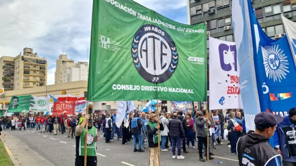 &ldquo;Marcha de los endeudados: los trabajadores dijeron basta&rdquo;