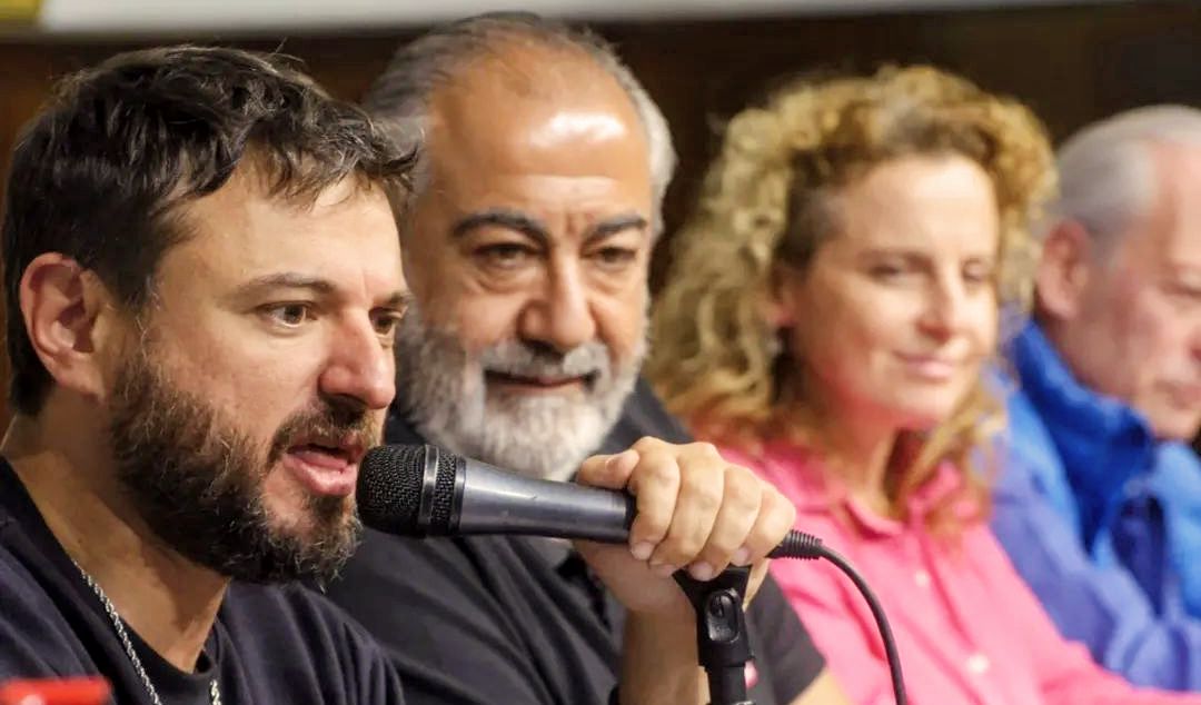 JUAN GRABOIS LLAMÓ A RECONSTRUIR “DESDE ABAJO” Y PIDIÓ A LA CGT UNIR FUERZAS CON EL PUEBLO