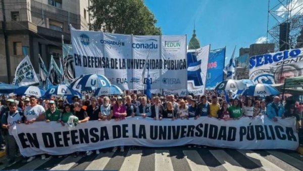 Universidades: la pelea por el financiamiento vuelve a poner al Gobierno frente a la Justicia