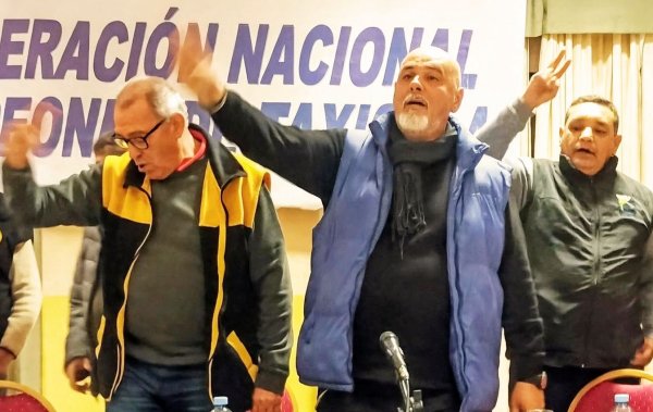 Taxistas contra la competencia desigual: Miguel &Aacute;ngel Soto reclama reglas claras frente a las aplicaciones